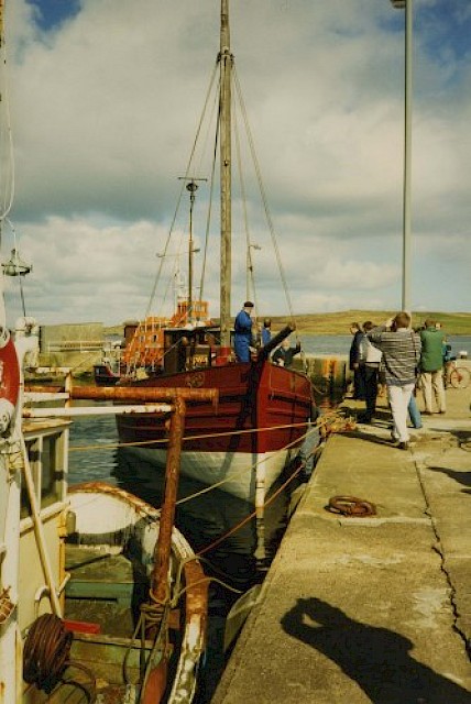 Tying up on arrival at Lerwick