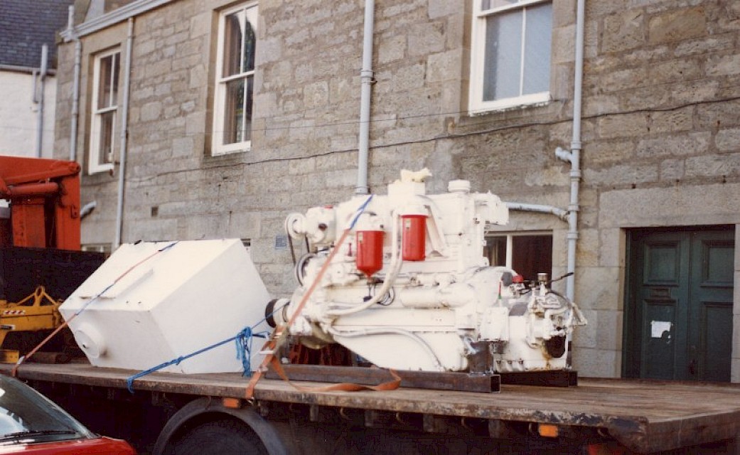 Reconditioned old engine & fuel tanks