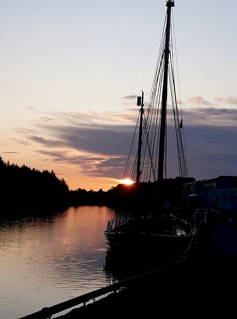 Enjoying a Norwegian sunset aboard Swan