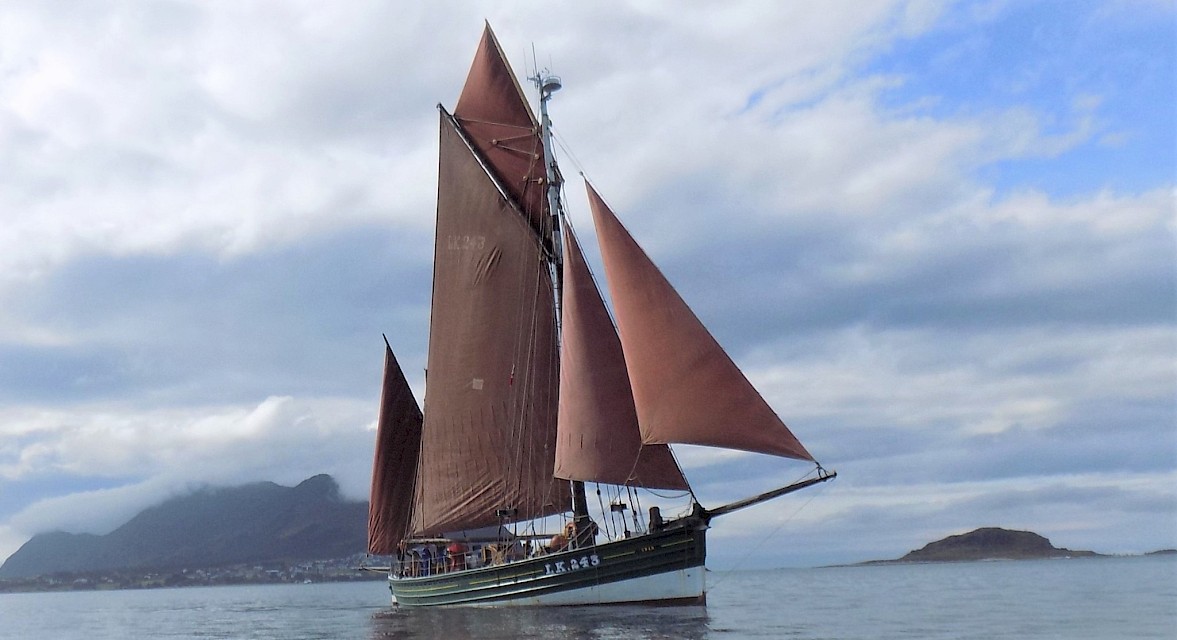 The Swan under full sail