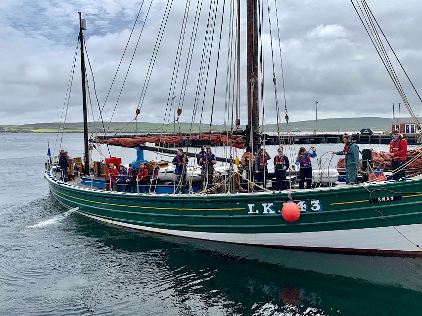 First group of trainees casting off from Lerwick